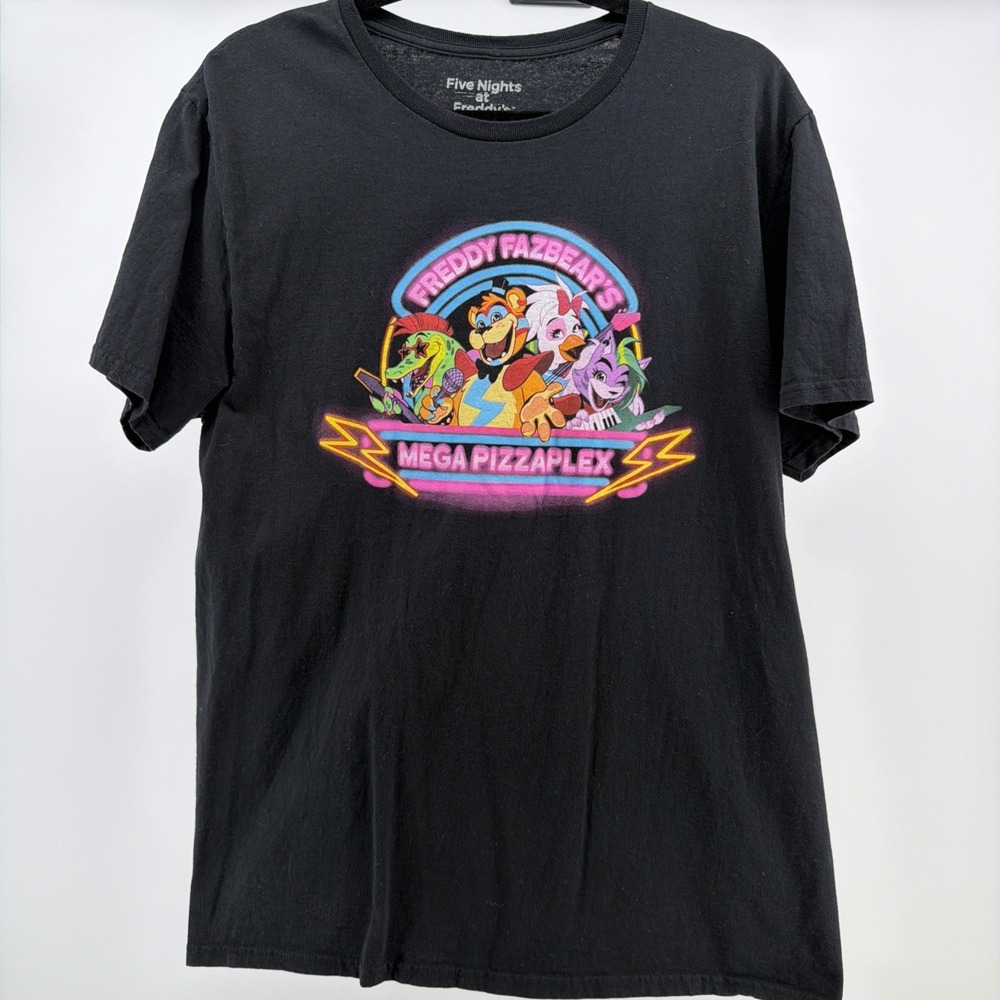 Freddy Fazbears Five Nights at Freddy's Black  T Shirt Mens L Large EUC